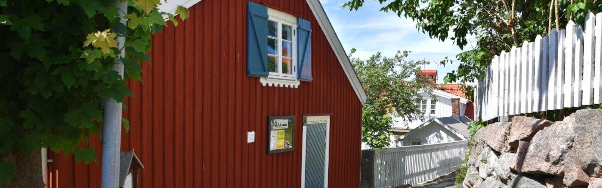 Hus i gammal stil i gamla Grebbestad