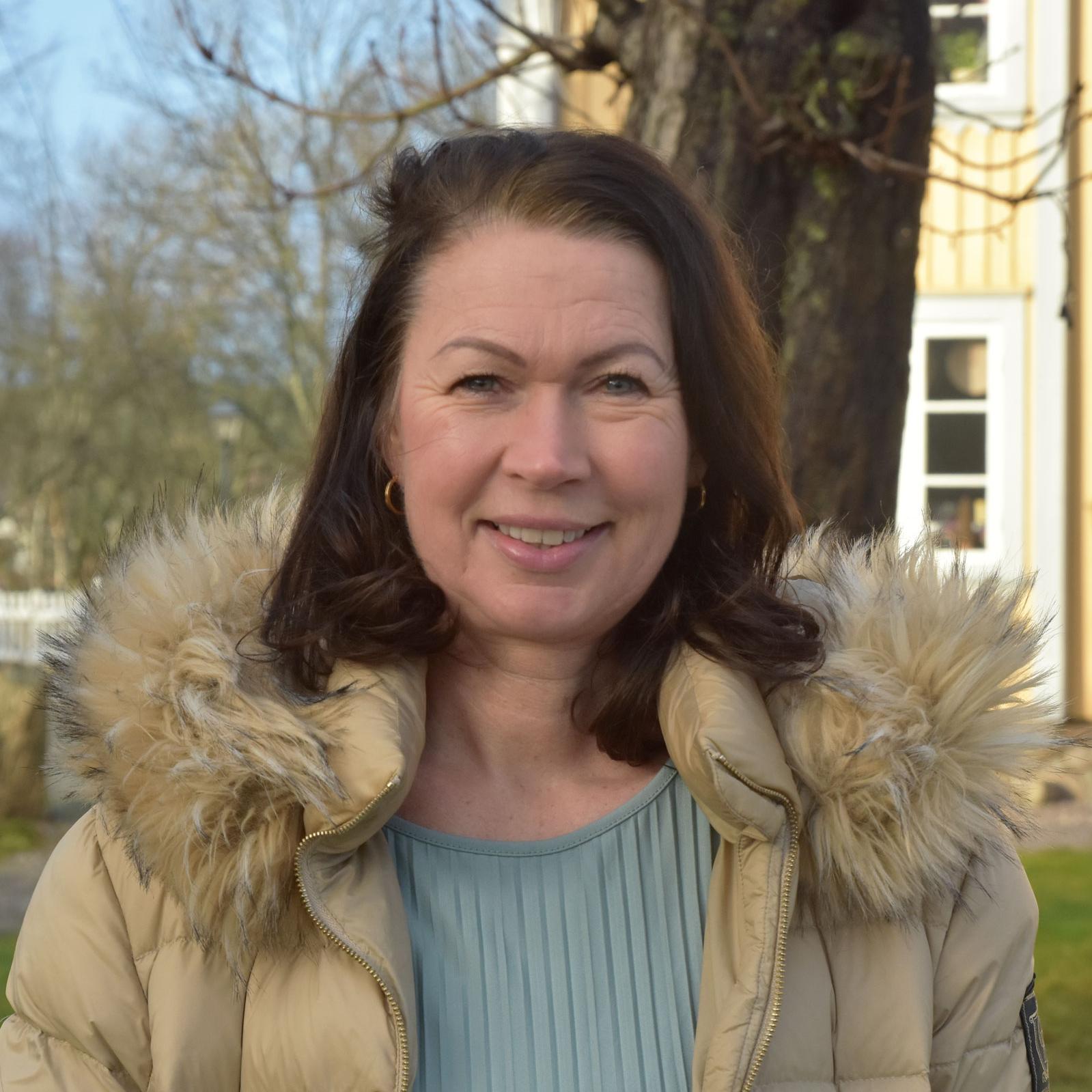 Annelie Hedemyr, kundstöd företag på Sparbanken Tanum